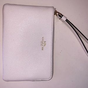COACH white leather wristlet - brand new (no tag)